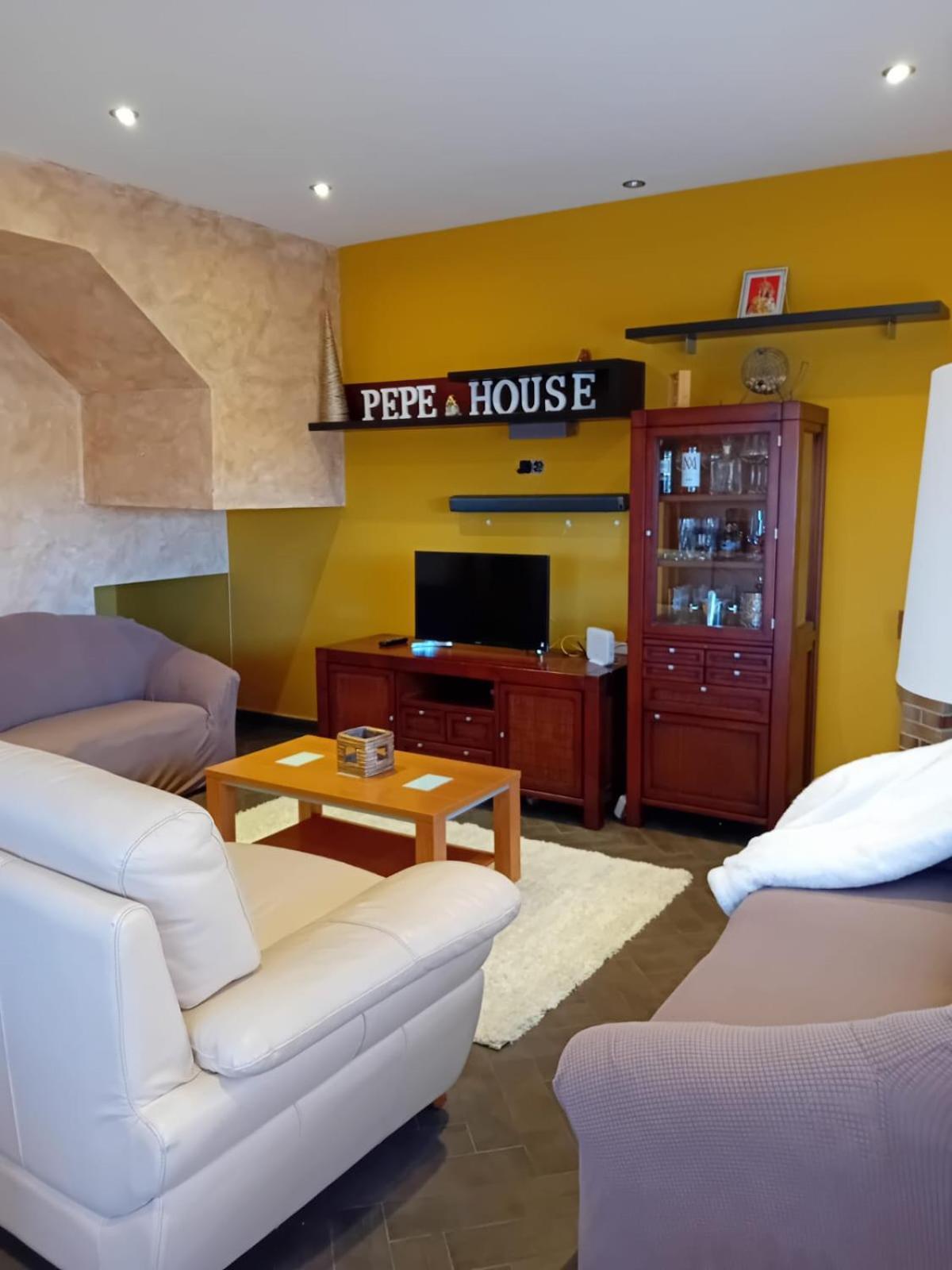 Вилла El Hogar De Pepe El Casar de Escalona Экстерьер фото